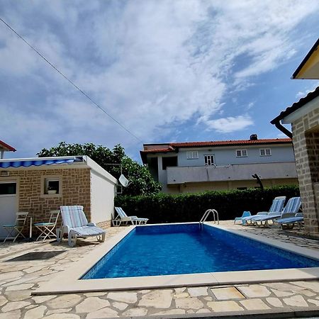 Ara-Zarok Villa Baška Exteriör bild