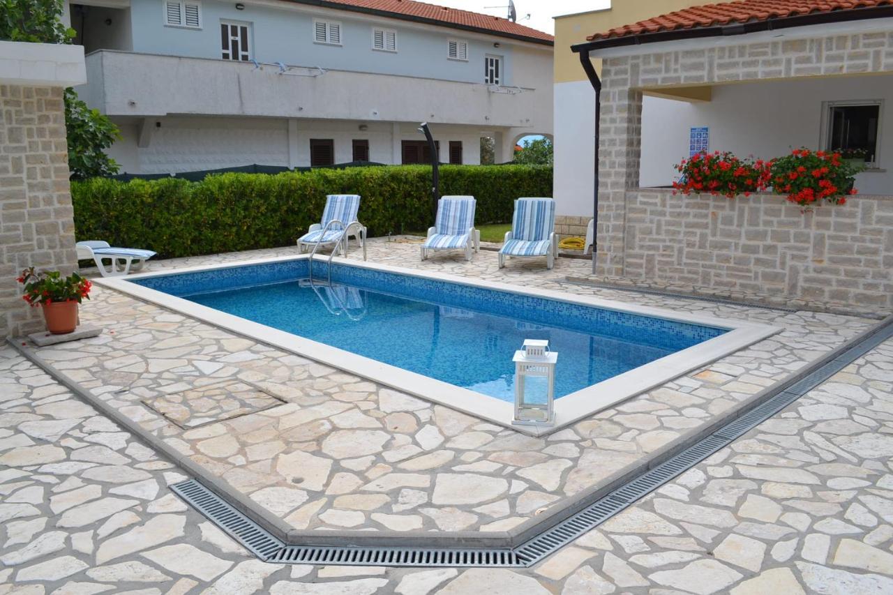 Ara-Zarok Villa Baška Exteriör bild