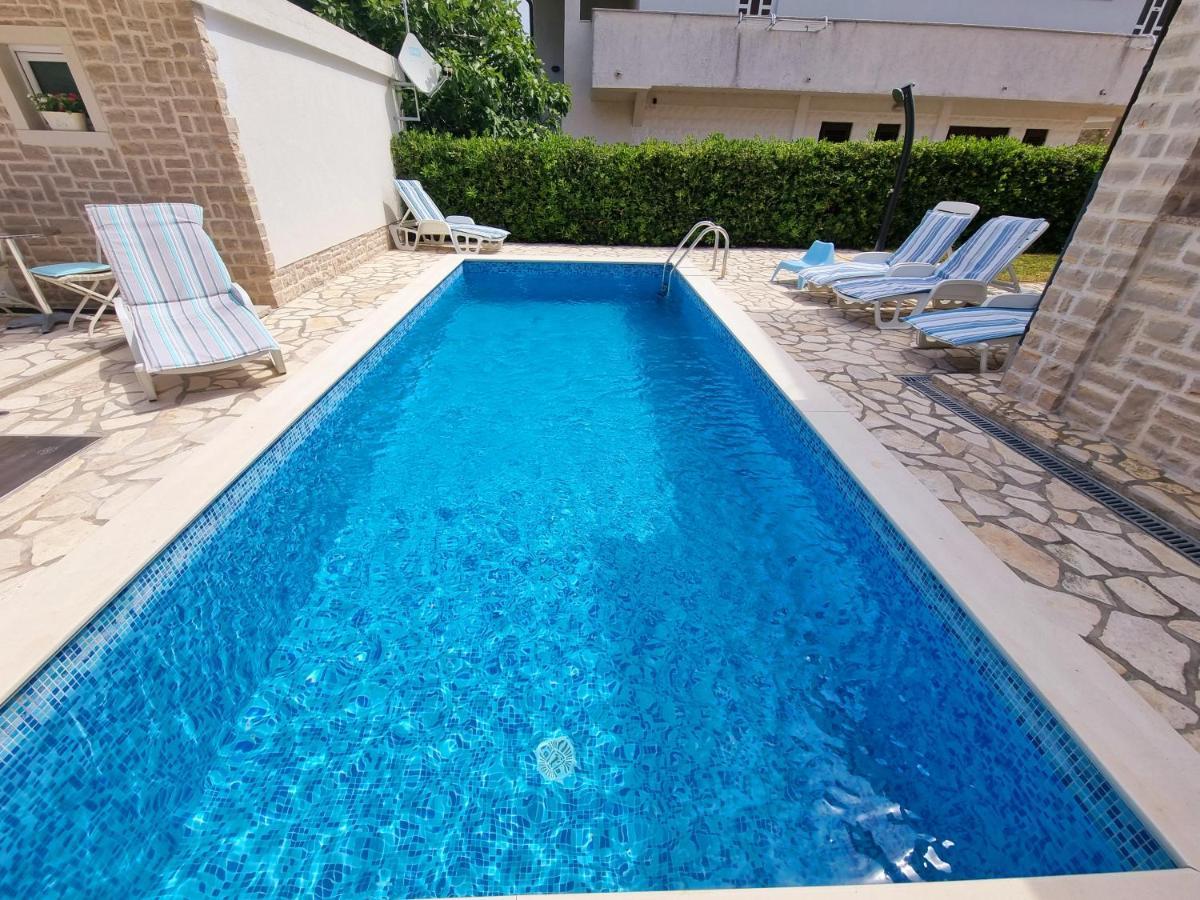 Ara-Zarok Villa Baška Exteriör bild